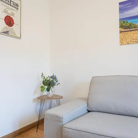 Bilocale Corso Italia 698 2° Piano Con Balcone Ferienhaus *